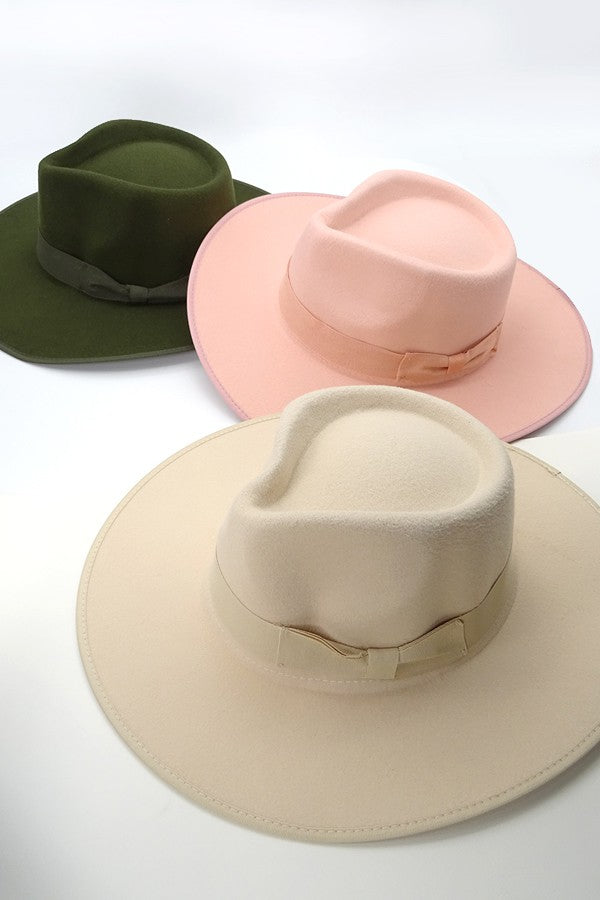 CLASSIC WIDE BRIM FEDORA HAT WITH RIBBON TRIM