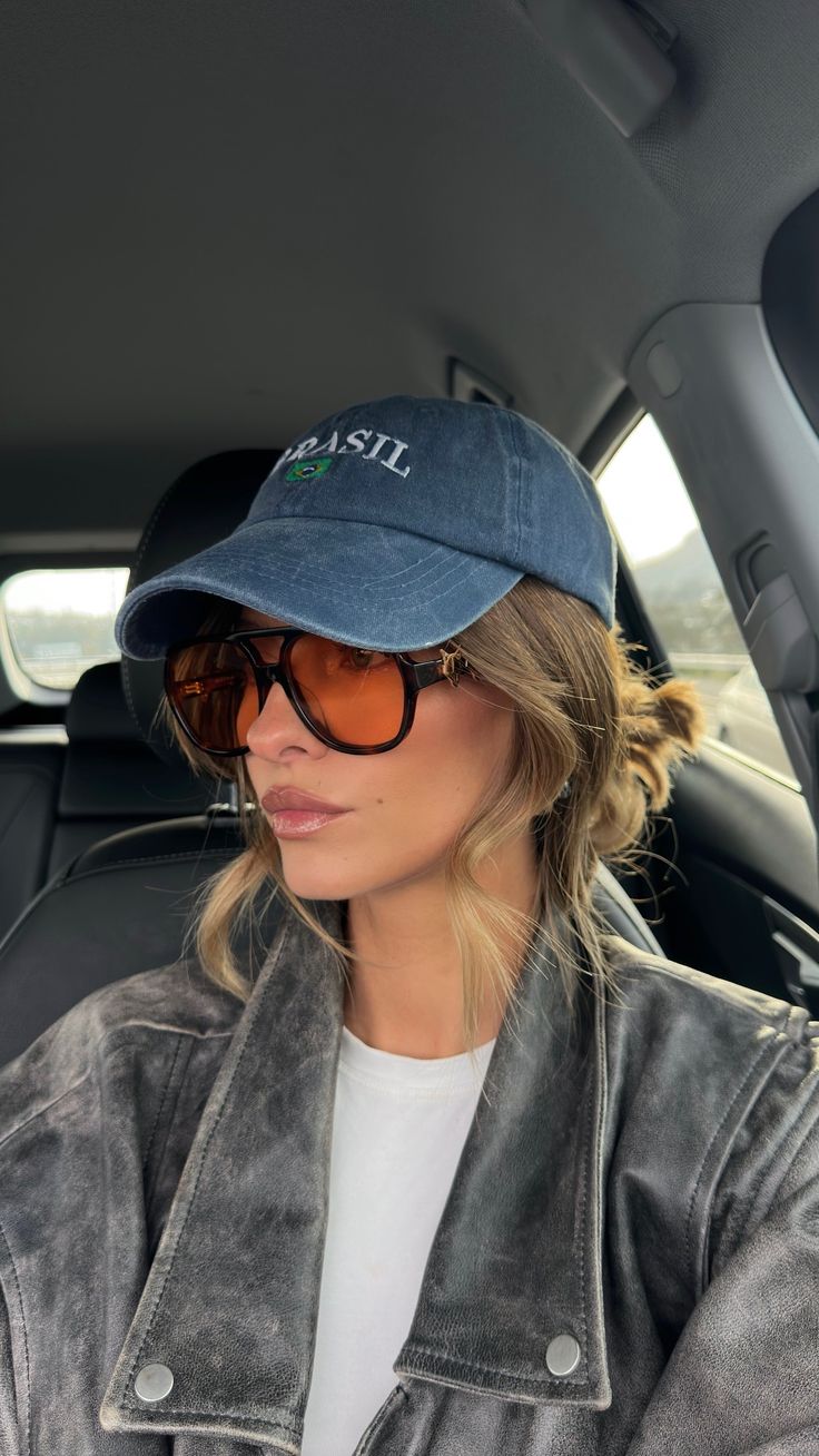 Sport caps for everyday outdoor moments